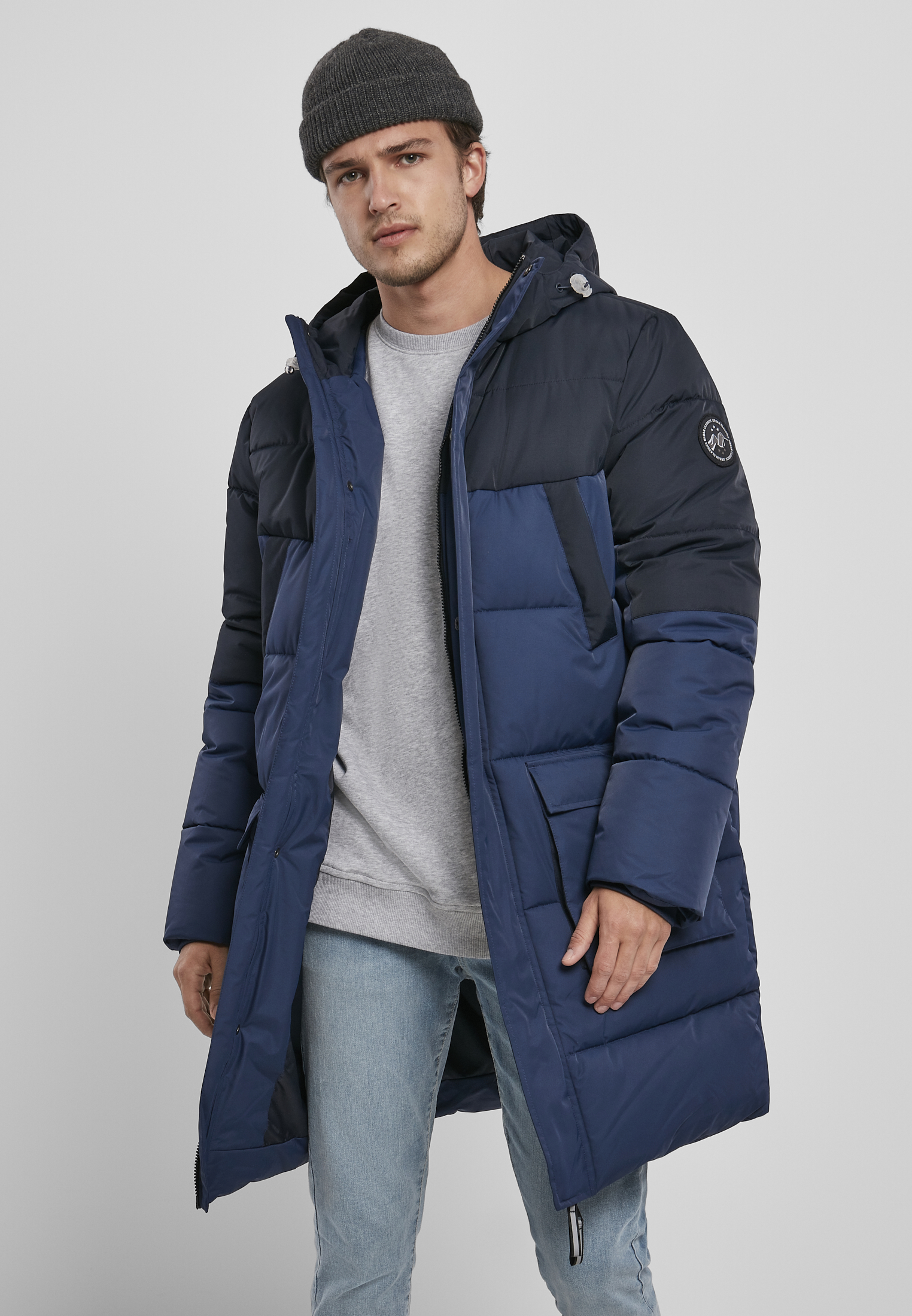 Urban Classics Pánská zimní bunda s kapucí URBAN CLASSICS (TB3827) Světlá modrá / Tmavá modrá L