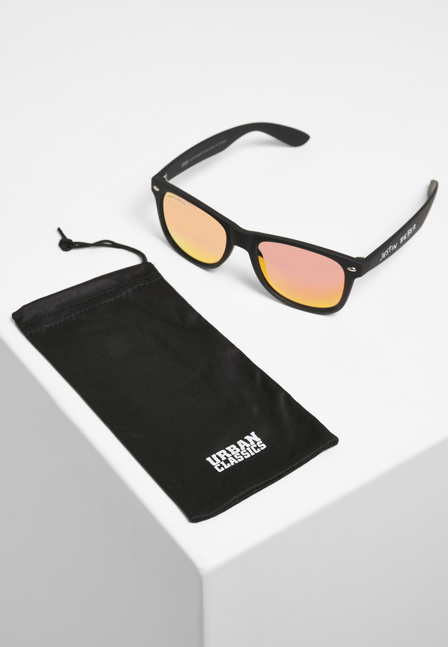 Urban Classics Sluneční brýle URBAN CLASSICS (MT2057) Černá / Modrá